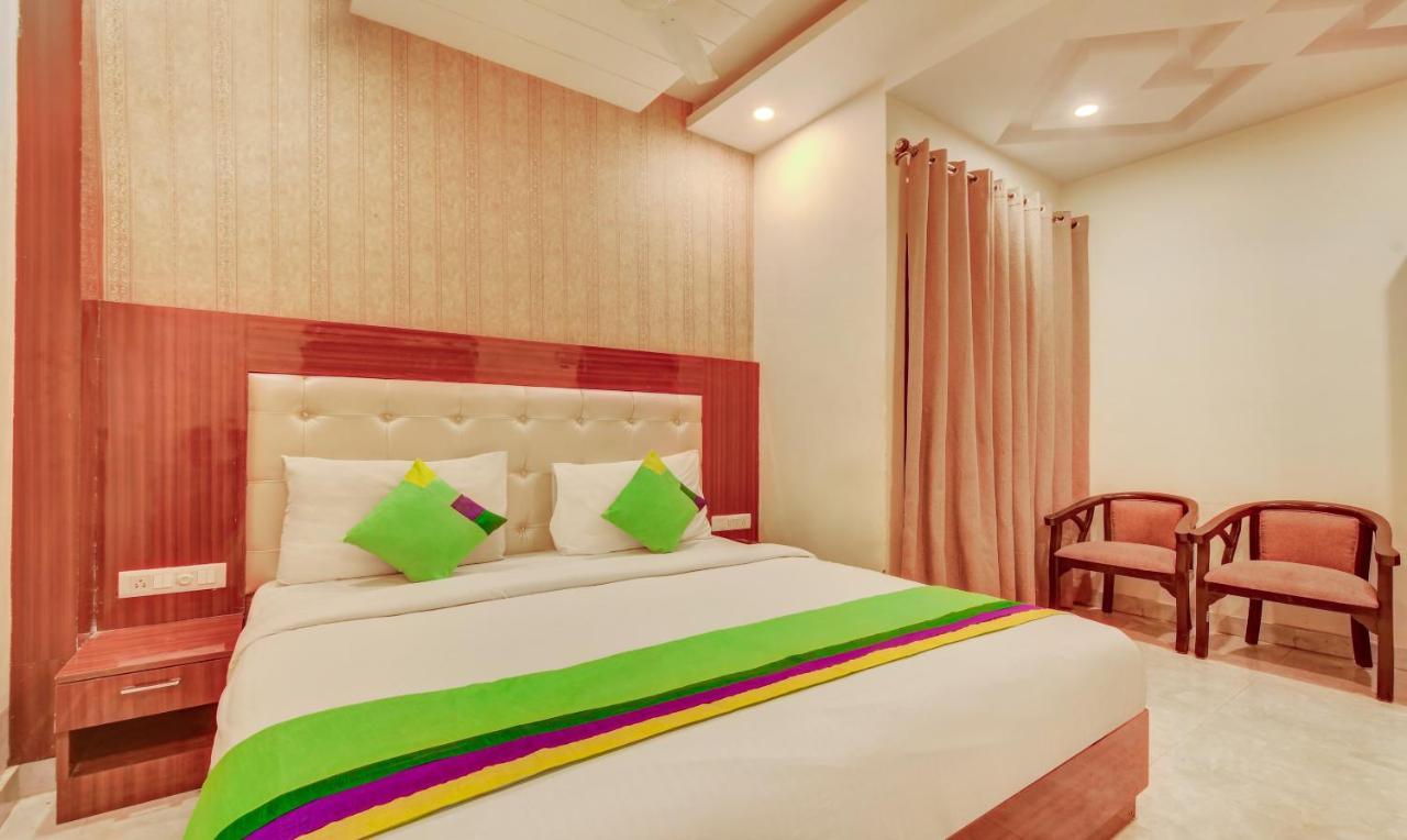 Treebo G K Residency Near Dehradun Railway Station Hotel Buitenkant foto