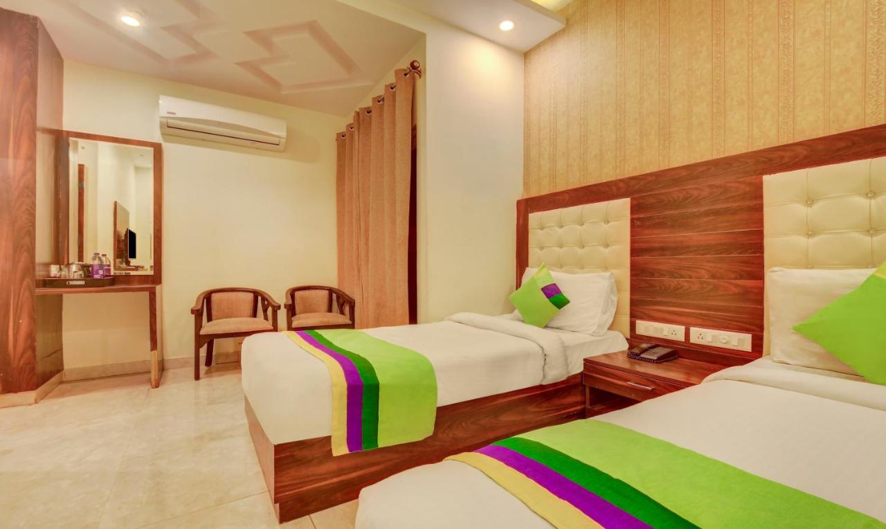 Treebo G K Residency Near Dehradun Railway Station Hotel Buitenkant foto