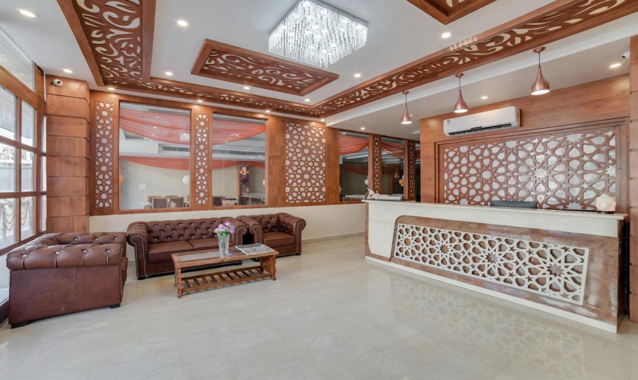 Treebo G K Residency Near Dehradun Railway Station Hotel Buitenkant foto